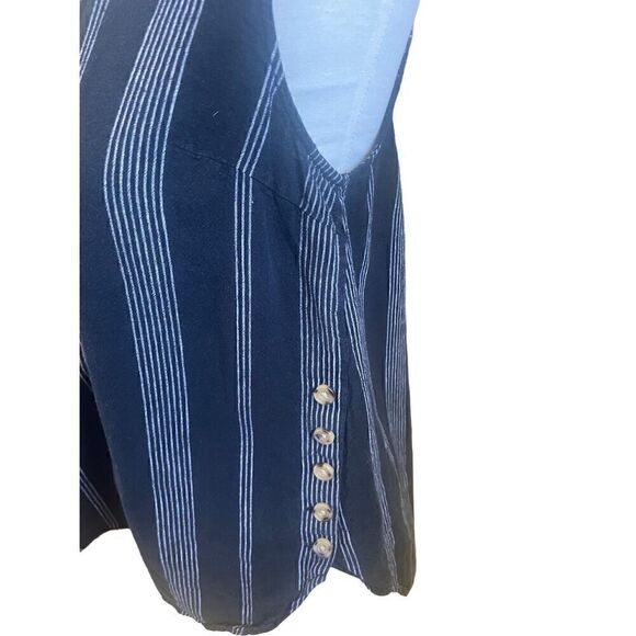 A New Day Black And Gray Striped Sleeveless V-Neck Linen/Cotton Blend Top Size M - Picture 10 of 12